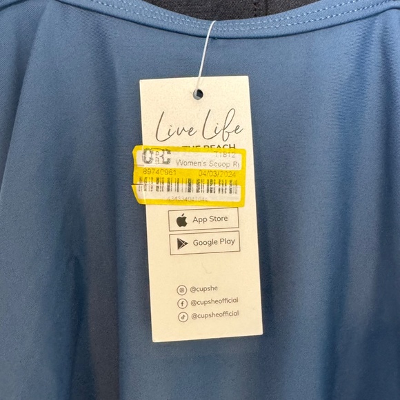 NWT CUPSHE Scoop Neck Ruffled One-Piece Swimsuit in Midnight Blue Women's Size S - Picture 13 of 16